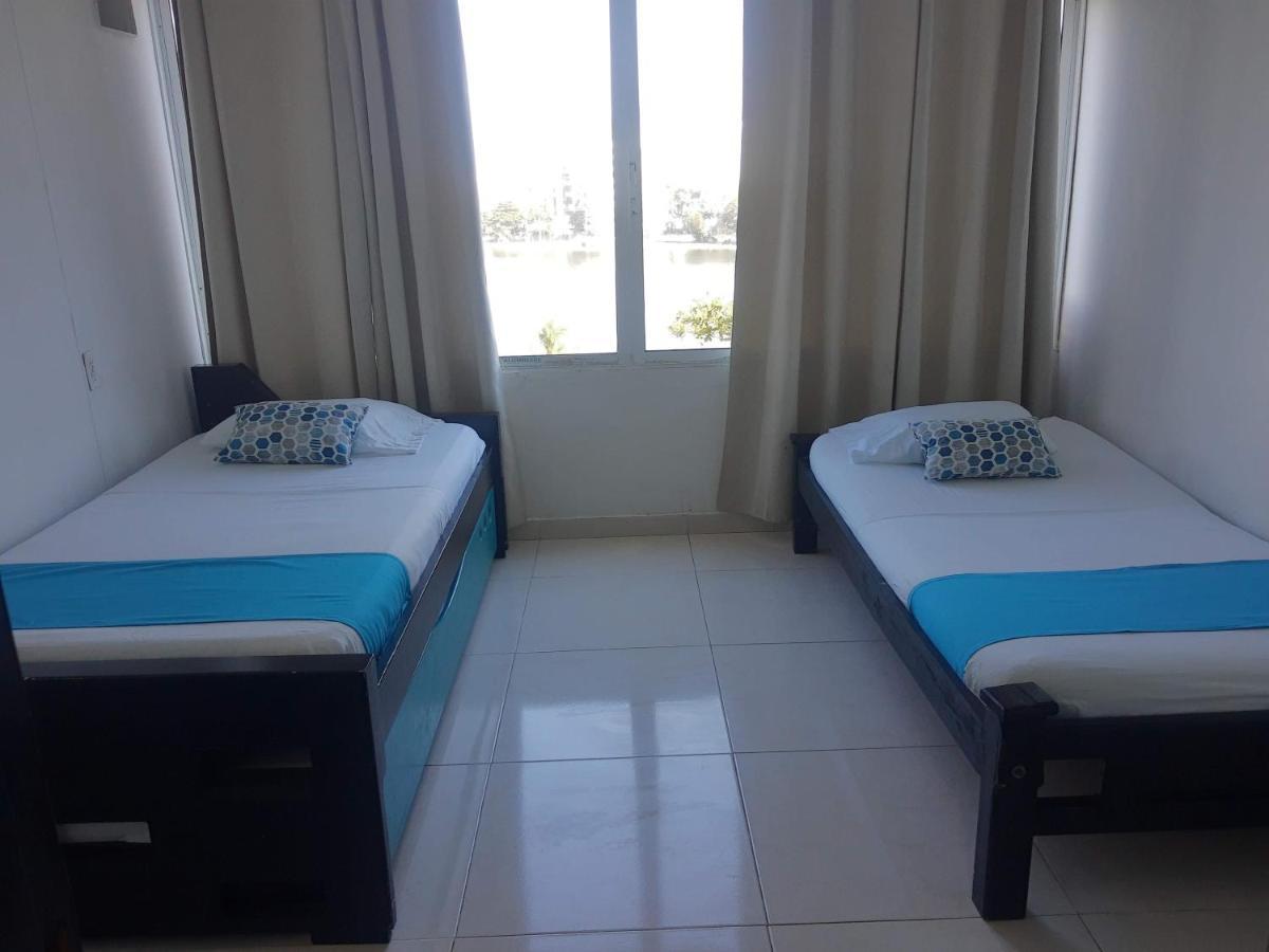 Apartamentos Laguito Cartagena エクステリア 写真